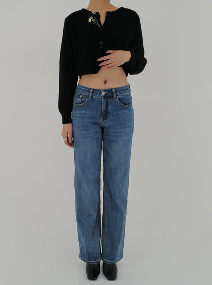 Straight leg Jeans